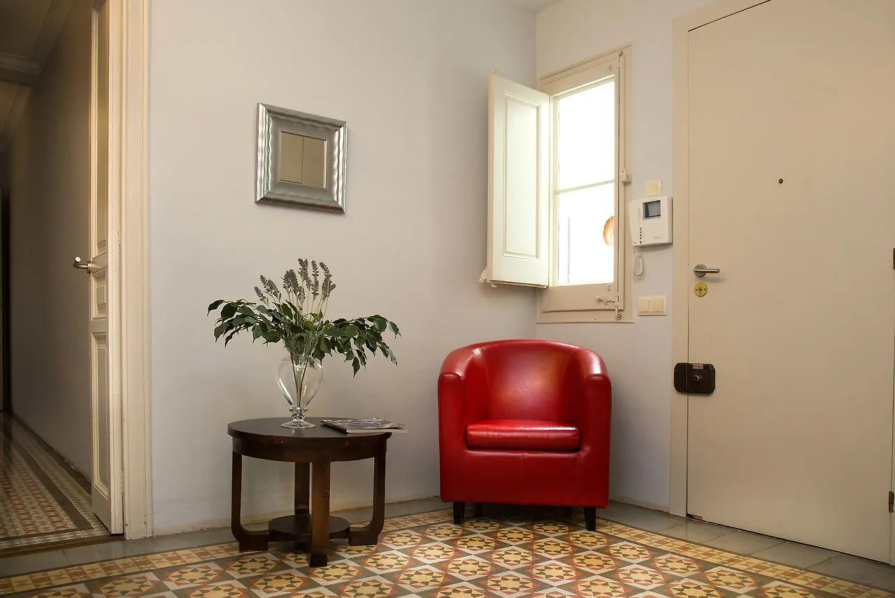 Opening Doors Aribau Apartment Barcelona